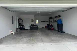 211 3rd Ave SW, Wells, MN 56097 - Photo 2