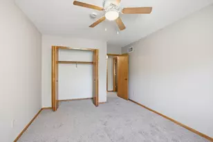 8426 Copperfield Way, Inver Grove Heights, MN 55076 - Photo 18