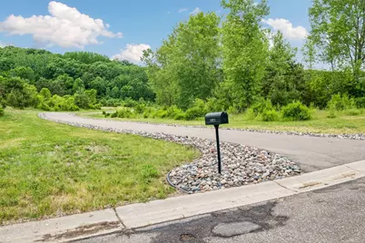 10371 Andrea Trail, Inver Grove Heights, MN 55077 - Photo 10