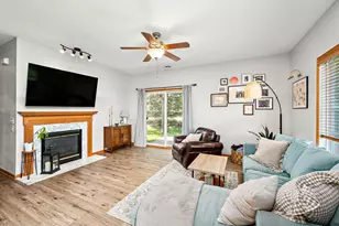 8000 Stratford Cir S, Shakopee, MN 55379 - Photo 4