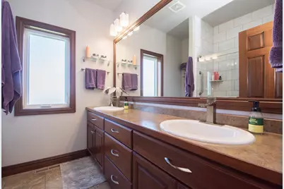5467 47th Avenue S, Fargo, ND 58104 - Photo 16
