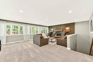 2537 Lisa Ln NE, Rochester, MN 55906 - Photo 8
