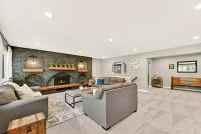2537 Lisa Lane NE, Rochester, MN 55906 - Photo 6