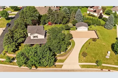 2537 Lisa Lane NE, Rochester, MN 55906 - Photo 54