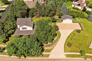 2537 Lisa Ln NE, Rochester, MN 55906 - Photo 54