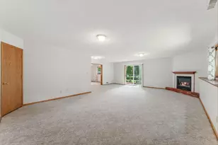 404 Minnesota Ave, Roseville, MN 55113 - Photo 30