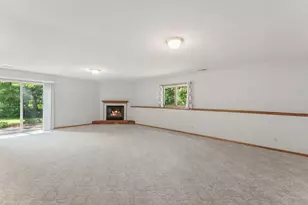 404 Minnesota Ave, Roseville, MN 55113 - Photo 28