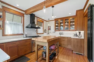 1028 Ashland Ave, Saint Paul, MN 55104 - Photo 38