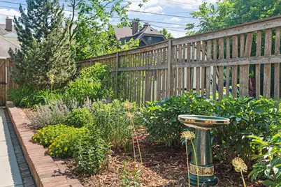 1028 Ashland Avenue, Saint Paul, MN 55104 - Photo 12