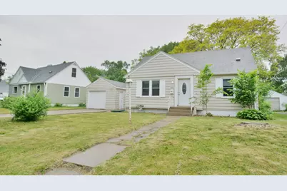 4522 Chatham Road NE, Columbia Heights, MN 55421 - Photo 2