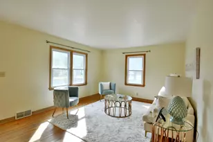 4522 Chatham Road NE, Columbia Heights, MN 55421 - Photo 8