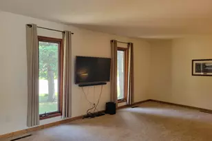 425 Spruce Ave S, Thief River Falls, MN 56701 - Photo 16