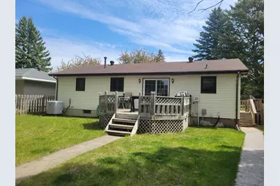 425 Spruce Avenue S, Thief River Falls, MN 56701 - Photo 16