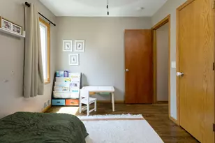 5248 Camden Ave N, Minneapolis, MN 55430 - Photo 10