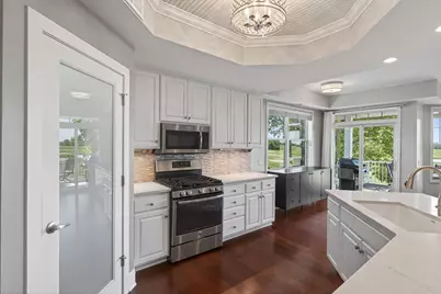1171 Gallery Lane, Chaska, MN 55318 - Photo 16