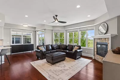 1171 Gallery Lane, Chaska, MN 55318 - Photo 10