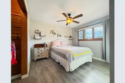 979 S Prairie Avenue, Fairmont, MN 56031 - Photo 30