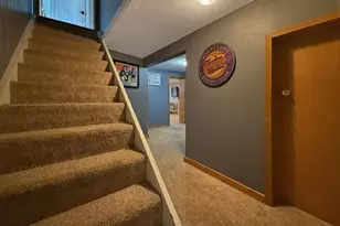 979 S Prairie Ave, Fairmont, MN 56031 - Photo 38