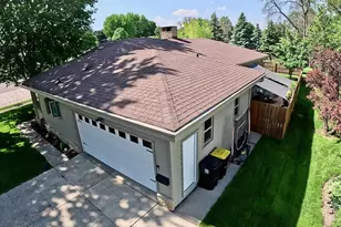 979 S Prairie Ave, Fairmont, MN 56031 - Photo 48