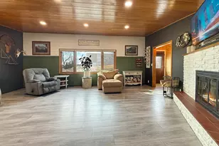 979 S Prairie Ave, Fairmont, MN 56031 - Photo 8