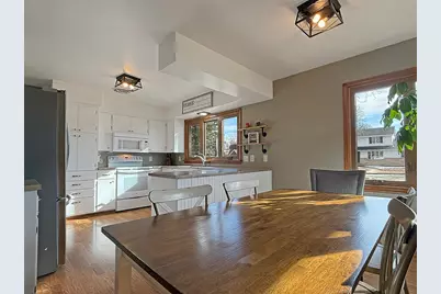 979 S Prairie Avenue, Fairmont, MN 56031 - Photo 16