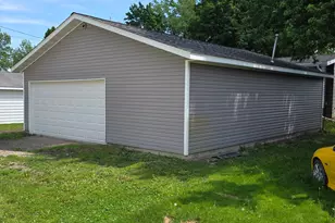 510 Arnold St, West Concord, MN 55985 - Photo 4