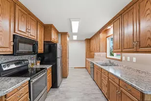 516 Nelson Ave, Belgrade, MN 56312 - Photo 2