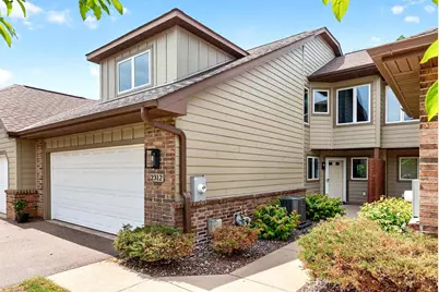 2312 19th Avenue NE, Minneapolis, MN 55418 - Photo 4