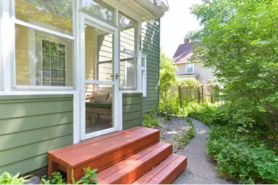 153 Winifred Street W, Saint Paul, MN 55107 - Photo 2