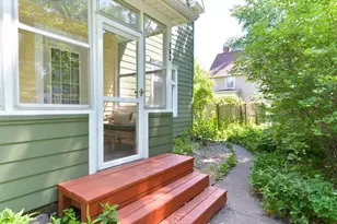 153 Winifred St W, Saint Paul, MN 55107 - Photo 2