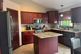 7442 Large Ave NE, Albertville, MN 55301 - Photo 6