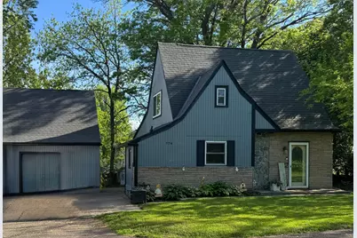 774 Roselawn Avenue E, Maplewood, MN 55117 - Photo 1