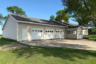 905 Main St N, Renville, MN 56284 - Photo 8