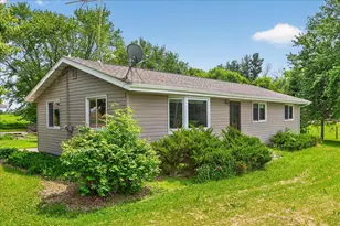 8625 Burr Oak Ln, Maple Plain, MN 55359 - Photo 4