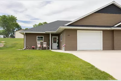 311 Tennessee Avenue, Adrian, MN 56110 - Photo 1