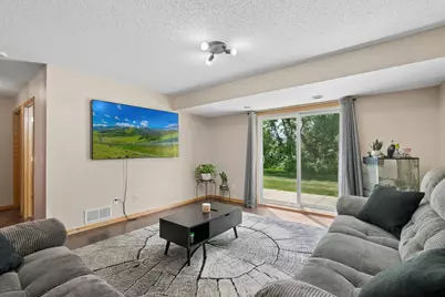 623 35th Street W, Hastings, MN 55033 - Photo 10