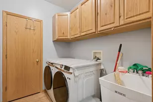 623 35th St W, Hastings, MN 55033 - Photo 16