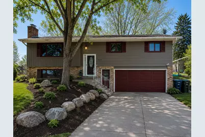 1424 18th Avenue NW, New Brighton, MN 55112 - Photo 1