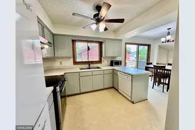 1360 Willow Creek Lane, Shoreview, MN 55126 - Photo 12