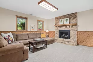 12852 Essex Way, Apple Valley, MN 55124 - Photo 22