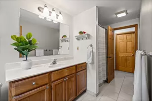 5233 W 105th St, Bloomington, MN 55437 - Photo 26