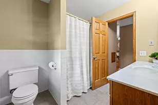 5233 W 105th St, Bloomington, MN 55437 - Photo 22