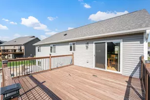 870 Portsmith Dr NW, Rochester, MN 55901 - Photo 30