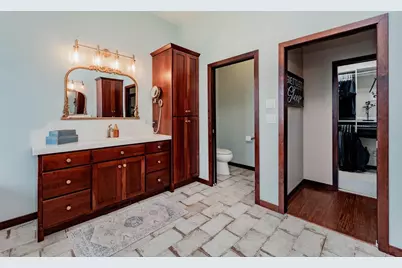 5827 Silverleaf Drive S, Fargo, ND 58104 - Photo 14