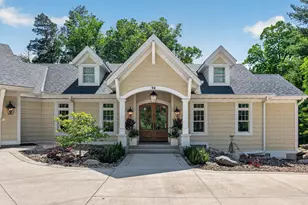 94 Neptune St, Mahtomedi, MN 55115 - Photo 4
