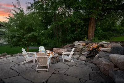 94 Neptune Street, Mahtomedi, MN 55115 - Photo 68