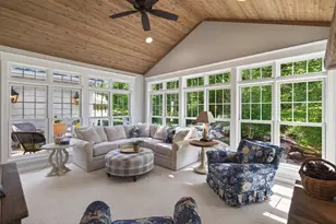 94 Neptune St, Mahtomedi, MN 55115 - Photo 32