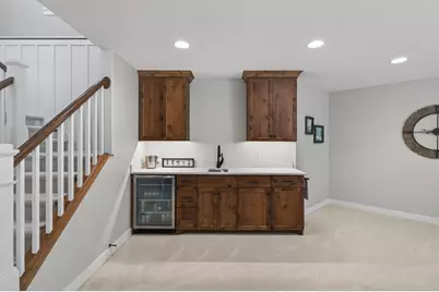 94 Neptune Street, Mahtomedi, MN 55115 - Photo 52