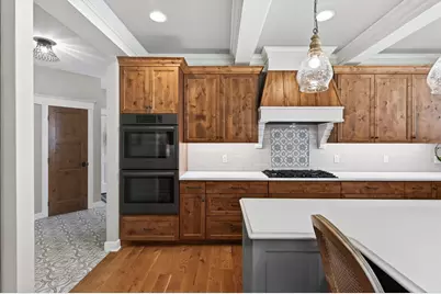 94 Neptune Street, Mahtomedi, MN 55115 - Photo 22