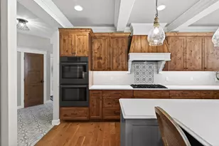 94 Neptune St, Mahtomedi, MN 55115 - Photo 22